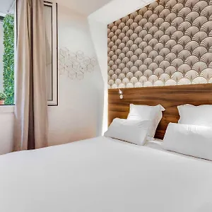 3* Szálloda Carladez Cambronne