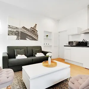 Charming And Calm - 4p -beaubourg Quarter Paris